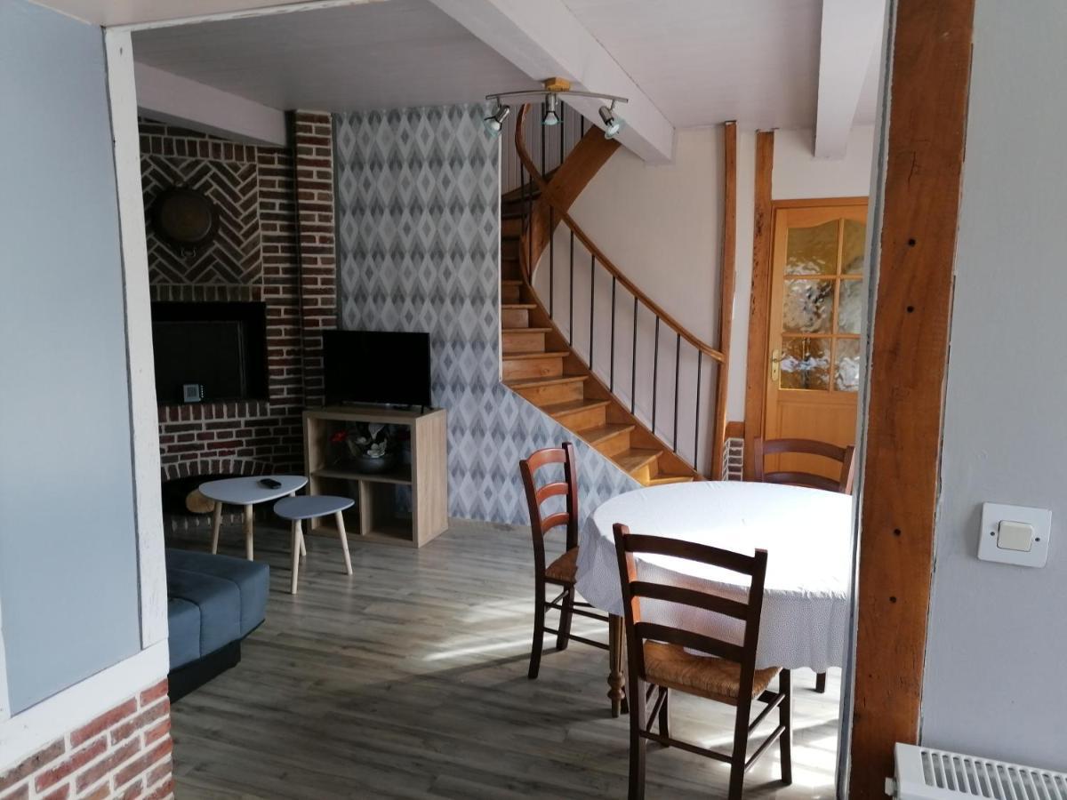 Au Cheval Noir Acomodação com café da manhã Quaëdypre Exterior foto